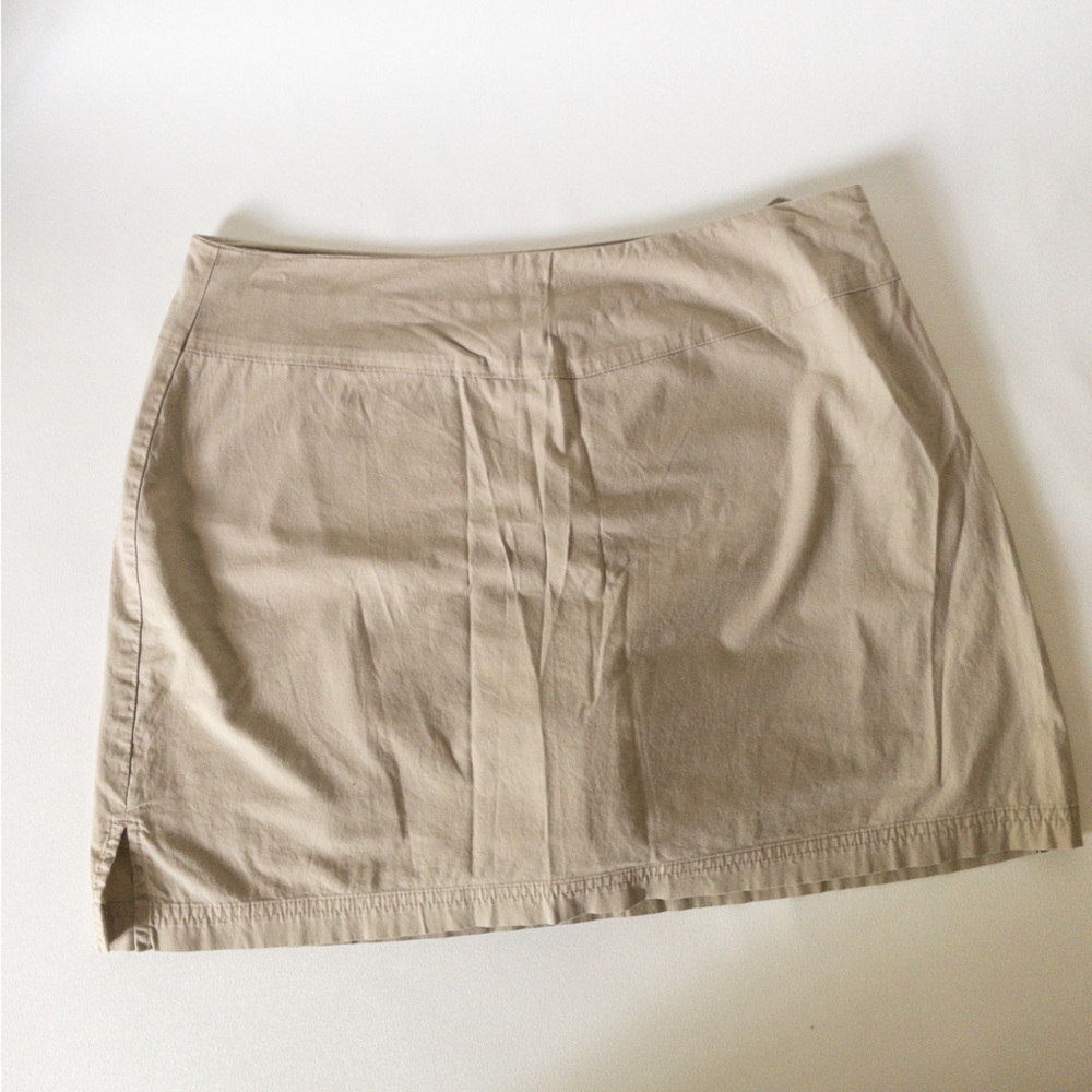 Sahalie Tan Mini Skort SZ 10